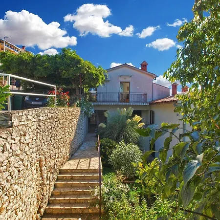 Fuer 3 Personen Ca 35 Qm In Rabac, Istrien Bucht Von Апартаменты *