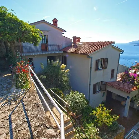 Апартаменты Fuer 3 Personen Ca 35 Qm In Rabac, Istrien Bucht Von Рабац